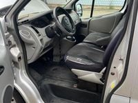 Gebraucht Opel Vivaro 112 PS (82 kW) 2009 Grau Van / Kleinbus