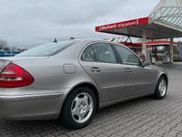 Gebraucht Mercedes E200 163 PS (119 kW) 2004 Limousine
