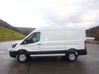 Neu Ford Transit Trend 197 kW (269 PS) 2025 Weiß Van / Kleinbus