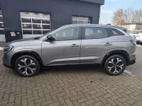 Usata Renault Austral Evolution 158 CV (116 kW) 2024 Metalliclackierung dolomitgr SUV