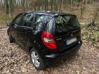 Gebraucht Mercedes A160 83 PS (61 kW) 2010 Schwarz Kleinwagen