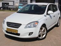 Gebraucht Kia Ceed LX 109 PS (80 kW) 2008 Weiß Kleinwagen
