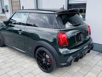 Gebraucht Mini John Cooper Works 231 PS (169 kW) 2023 Grün Kleinwagen