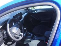 Gebraucht Ford Focus Titanium 125 PS (91 kW) 2023 Dynamicblau metallic Kleinwagen