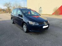 Gebraucht VW Sharan Trendline 140 PS (102 kW) 2011 Night blue metallic Van / Kleinbus