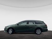 Gebraucht Kia Ceed Sportswagon Comfort 140 PS (102 kW) 2024 Gruen ((exg) experience green met.) Kombi