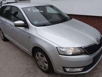Gebraucht Skoda Rapid 90 PS (66 kW) 2015 Silber Kombi
