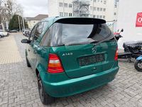 Gebraucht Mercedes A140 82 PS (60 kW) 2000 Grün Limousine
