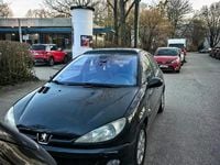 Gebraucht Peugeot 206 75 PS (55 kW) 2001 Schwarz Kleinwagen