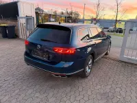 Gebraucht VW Passat Business 200 PS (147 kW) 2023 Blau Kombi