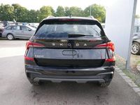 Neu Skoda Kamiq 150 PS (110 kW) 2025 Blackmagic perleffekt SUV