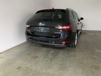 Gebraucht Skoda Superb Style 190 PS (139 kW) 2019 Schwarz Kombi
