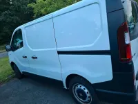 Gebraucht Renault Trafic 125 PS (91 kW) 2019 Weiß Van / Kleinbus