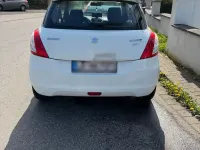 Gebraucht Suzuki Swift 97 PS (71 kW) 2012 Weiß Kleinwagen