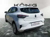 Gebraucht Renault Clio V Evolution 67 PS (49 kW) 2023 Arktis weiß Limousine