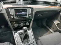 Gebraucht VW Passat 150 PS (110 kW) 2017 Silber Kombi