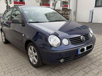 Gebraucht VW Polo Basis 64 PS (47 kW) 2004 Blau Kleinwagen
