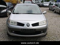 Gebraucht Renault Mégane II 111 PS (81 kW) 2006 Silber Limousine