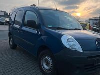 Gebraucht Renault Kangoo 105 PS (77 kW) 2010 Blau Abholung