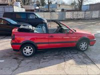 Second-hand VW Golf 90 CP (66 kW) 1994 Roșu Cabrio