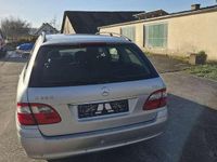 Gebraucht Mercedes E280 Classic 190 PS (139 kW) 2005 Kombi