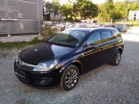 gebraucht Opel Astra Caravan Edition "111 Jahre"