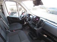 Gebraucht Peugeot Boxer 140 PS (102 kW) 2024 Weiß Van