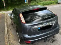 Gebraucht Ford Focus Titanium 136 PS (100 kW) 2008 Grau Limousine
