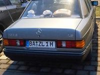 Gebraucht Mercedes 190 109 PS (80 kW) 1990 Blau Limousine