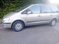 Second-hand Ford Galaxy 131 CP (96 kW) 2006 Gri Monovolum
