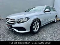 Gebraucht Mercedes E220 194 PS (142 kW) 2018 Silber Kombi