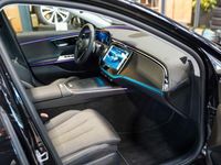 Gebraucht Mercedes E220 Avantgarde 197 PS (144 kW) 2024 Lack obsidianschwarz Kombi