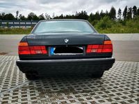 Gebraucht BMW 740L 286 PS (210 kW) 1993 Schwarz Limousine