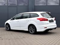 Gebraucht Ford Focus ST-Line 140 PS (102 kW) 2018 Weiß Limousine