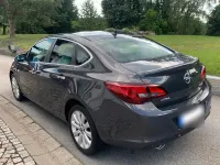 Gebraucht Opel Astra Innovation 140 PS (102 kW) 2012 Grau Limousine