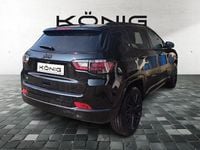 Gebraucht Jeep Compass 131 PS (96 kW) 2024 Schwarz SUV