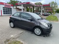Gebraucht Toyota Yaris Cool 69 PS (50 kW) 2011 Grün Kleinwagen
