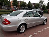Gebraucht Mercedes E200 122 PS (89 kW) 2004 Silber metallic Limousine