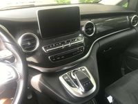 Gebraucht Mercedes V220 Edition 163 PS (119 kW) 2017 Weiß Van / Kleinbus