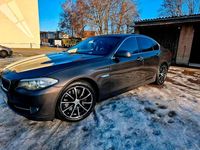 Second-hand BMW 530 245 CP (180 kW) 2011 Maro Berlinǎ