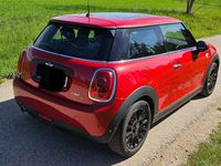 Second-hand Mini One D 95 CP (69 kW) 2015 Roșu Hatchback