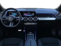 Gebraucht Mercedes GLB220 190 PS (139 kW) 2026 Metalliclack kosmosschwarz SUV