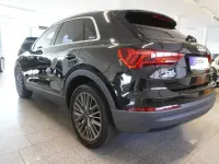 Gebraucht Audi Q3 Basis 150 PS (110 kW) 2022 Schwarz SUV