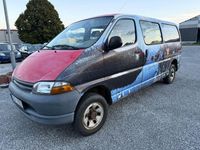 Gebraucht Toyota HiAce 143 PS (105 kW) 1998 Rot Van / Kleinbus