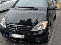 Gebraucht Mercedes A160 95 PS (69 kW) 2012 Schwarz Kleinwagen