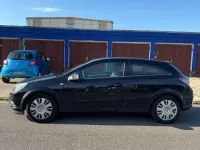 Gebraucht Opel Astra GTC 105 PS (77 kW) 2008 Schwarz Limousine