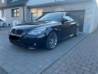 Gebraucht BMW 550 367 PS (269 kW) 2007 Schwarz Limousine