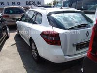 Gebraucht Renault Laguna III Sportway 110 PS (80 kW) 2011 Weiß Kombi