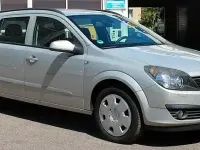Gebraucht Opel Astra Edition 90 PS (66 kW) 2006 Grau Limousine
