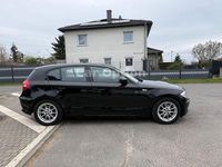 Gebraucht BMW 116 Advantage 116 PS (85 kW) 2011 Schwarz Kleinwagen